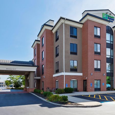 Holiday Inn Express Hotel & Suites Cleveland-Richfield By Ihg Brecksville Eksteriør billede