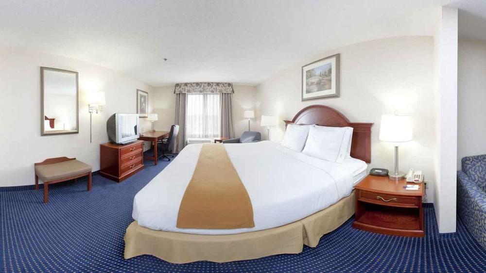 Holiday Inn Express Hotel & Suites Cleveland-Richfield By Ihg Brecksville Eksteriør billede