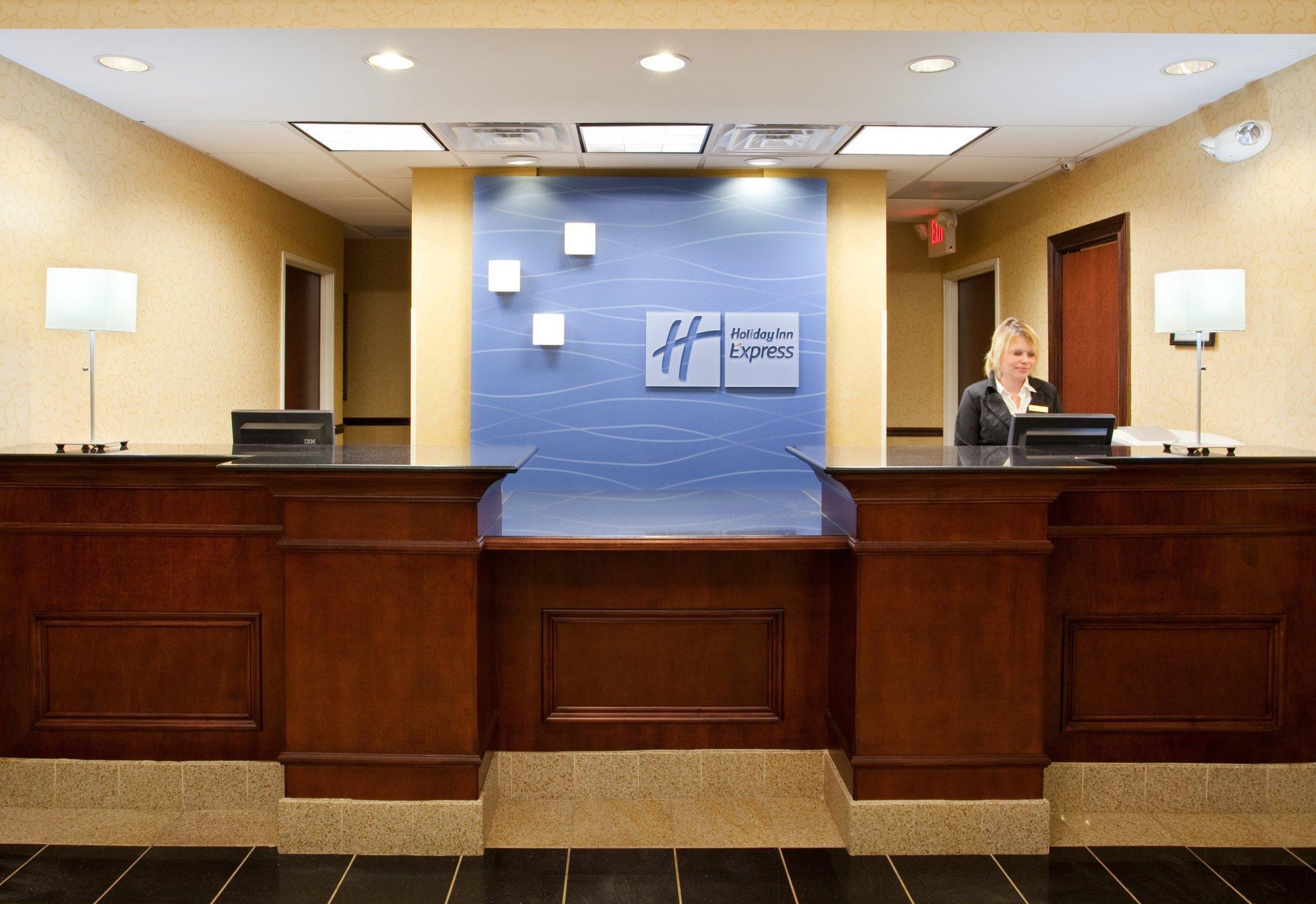 Holiday Inn Express Hotel & Suites Cleveland-Richfield By Ihg Brecksville Eksteriør billede